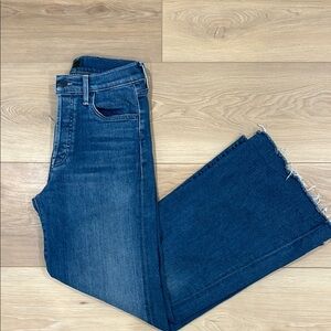 MOTHER Tomcat Roller Fray jeans in size 28